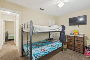 4528 Yancy St, Dallas, TX 75216 - Photo 18