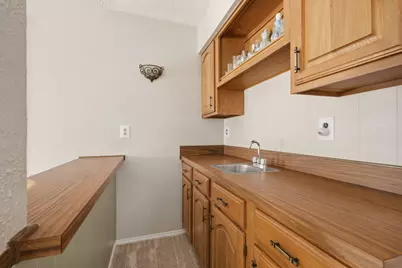 2203 Belton Drive, Carrollton, TX 75007 - Photo 10