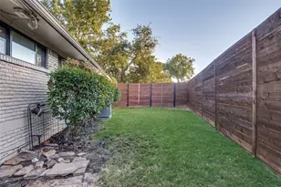 10665 Lake Haven Dr, Dallas, TX 75238 - Photo 14
