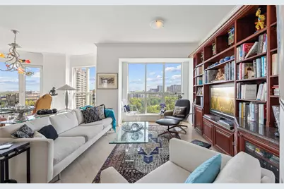 3401 Lee Parkway #1007, Dallas, TX 75219 - Photo 2