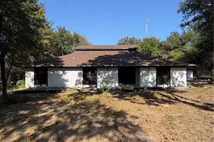 2 Summit Pl, Cedar Hill, TX 75104 - Photo 1