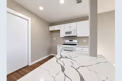 5140 Dimple Jackson Street, Dallas, TX 75210 - Photo 8