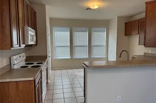 10239 Waterbury Dr, Providence Village, TX 76227 - Photo 8