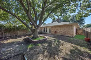 310 Doral Pl, Garland, TX 75043 - Photo 26