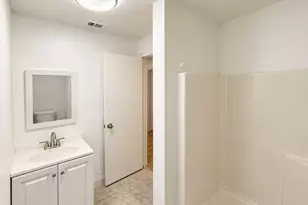1032 W Oak St, Weatherford, TX 76086 - Photo 12