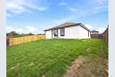 4000 Rosita Street, Fort Worth, TX 76119 - Photo 24