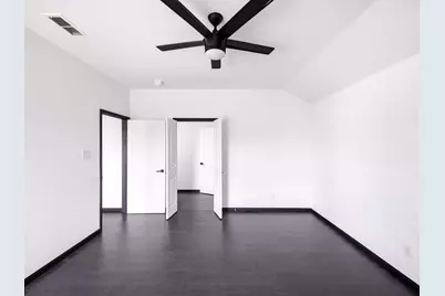 4000 Rosita Street, Fort Worth, TX 76119 - Photo 12