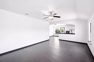 4000 Rosita St, Fort Worth, TX 76119 - Photo 4