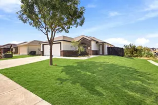4000 Rosita St, Fort Worth, TX 76119 - Photo 2