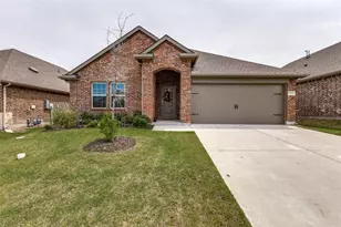 756 Daybreak Ln, Lavon, TX 75166 - Photo 1
