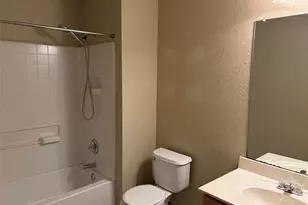 7961 Meadow Spring Ln, Fort Worth, TX 76120 - Photo 10