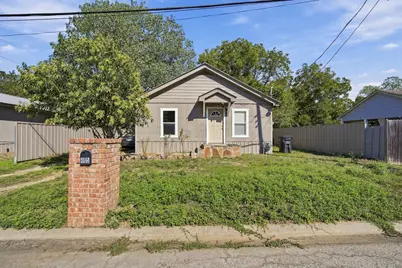 405 N Atlantic Street #407, Cleburne, TX 76031 - Photo 2