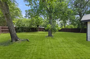 431 W Texas St, Denison, TX 75020 - Photo 24