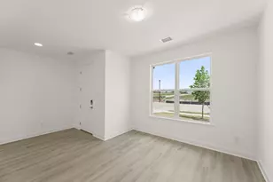 2124 Bloomsbury Ln, Forney, TX 75126 - Photo 8