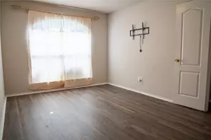 1445 Gatlinburg Cir, DeSoto, TX 75115 - Photo 10