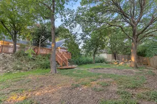 207 Westlane Cir, Woodway, TX 76712 - Photo 12