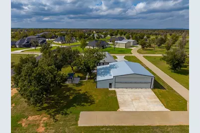 6015 Bonanza Drive #D, Granbury, TX 76049 - Photo 32