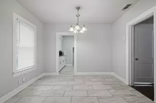 3413 Livingston Ave, Fort Worth, TX 76110 - Photo 6