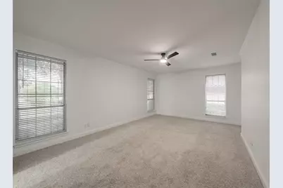 816 Havenwood Lane S, Fort Worth, TX 76112 - Photo 14
