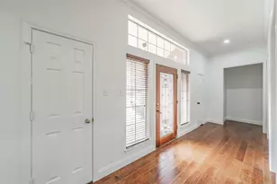 816 Havenwood Ln S, Fort Worth, TX 76112 - Photo 2