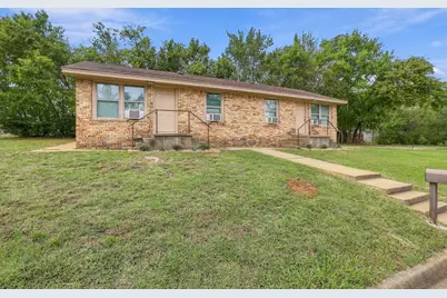 701 W Hull Street, Denison, TX 75020 - Photo 22