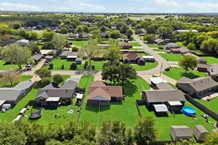 706 Shady Grove Dr, Granbury, TX 76049 - Photo 40