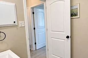 8405 Creekwood Dr, Dallas, TX 75228 - Photo 18