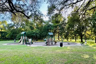 8405 Creekwood Dr, Dallas, TX 75228 - Photo 38