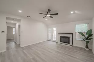 4811 Abbott Ave, Arlington, TX 76018 - Photo 8