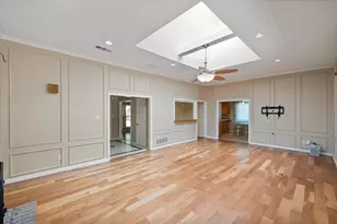 1919 Creek Wood Dr, Arlington, TX 76006 - Photo 18