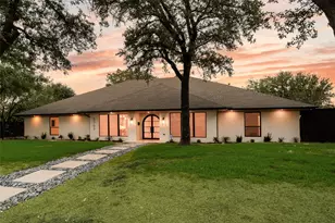 3707 Princess Ln, Dallas, TX 75229 - Photo 2