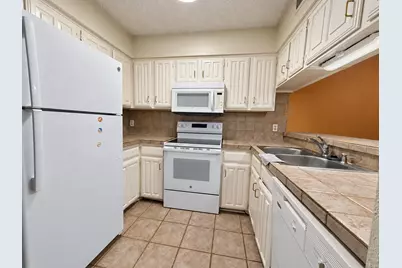895 Dublin Drive #4, Richardson, TX 75080 - Photo 8