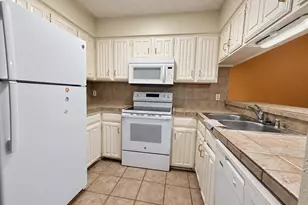 895 Dublin Dr, Richardson, TX 75080 - Photo 8