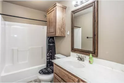 406 W Elm Street, Collinsville, TX 76233 - Photo 18