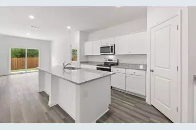 17 Glen Crossings Road, Edgecliff Village, TX 76134 - Photo 6