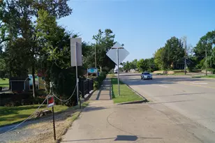 402 E College St, Canton, TX 75103 - Photo 30