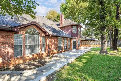1811 Rolling Ridge Drive, Grapevine, TX 76051 - Photo 38