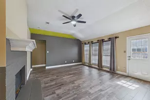 3014 Highridge Trail, Grand Prairie, TX 75052 - Photo 10