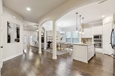2504 Moores Landing, Arlington, TX 76016 - Photo 4