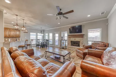 128 Breeders Drive, Willow Park, TX 76087 - Photo 10