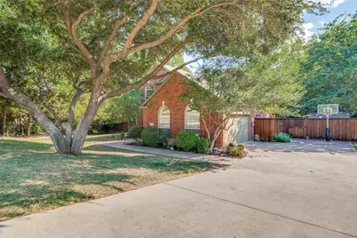 1802 Indian Trail, Rowlett, TX 75088 - Photo 2