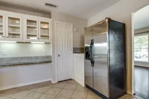 4918 Thrush St, Dallas, TX 75209 - Photo 8