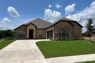 277 Middlefield Dr., Red Oak, TX 75154 - Photo 1