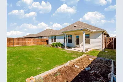 3217 Paruament Drive, Denton, TX 76207 - Photo 32