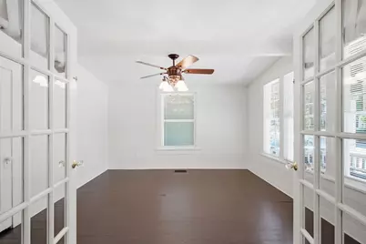 1124 W Arlington Avenue, Fort Worth, TX 76110 - Photo 6