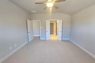 2101 Gustavus Dr, Sherman, TX 75092 - Photo 4