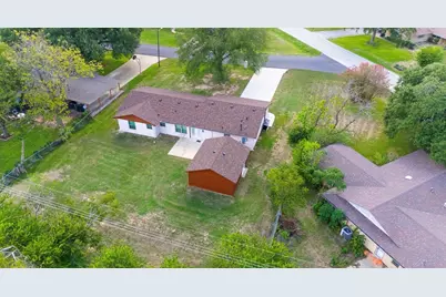 742 Henderson Street, Wills Point, TX 75169 - Photo 22