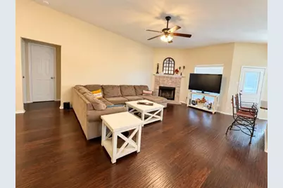 8813 Pheasant Run Drive, Rowlett, TX 75089 - Photo 6