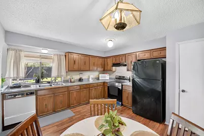 2010 Statler Drive, Carrollton, TX 75007 - Photo 8