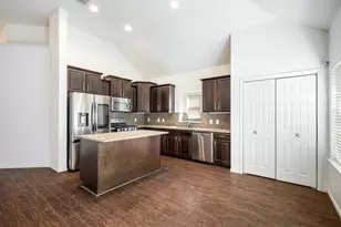 2012 Michelle Creek Dr, Little Elm, TX 75068 - Photo 6